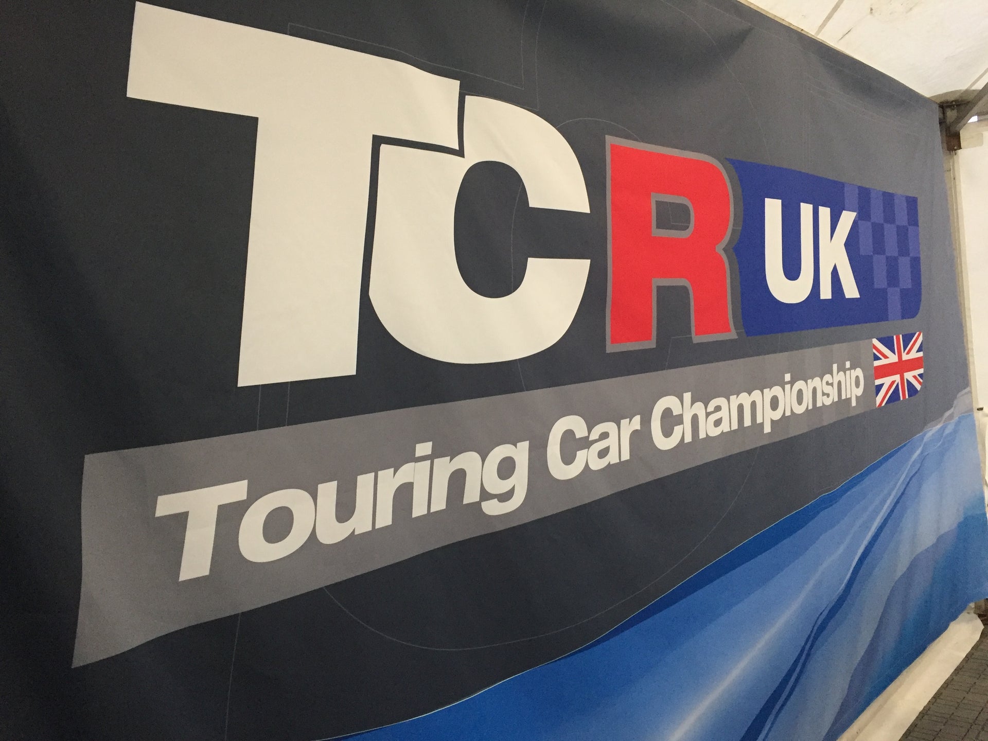 CARLESS RACING FUELS & VITAL EQUIPMENT JOIN TCR UK AS NEW CONTROL FUEL PARTNER