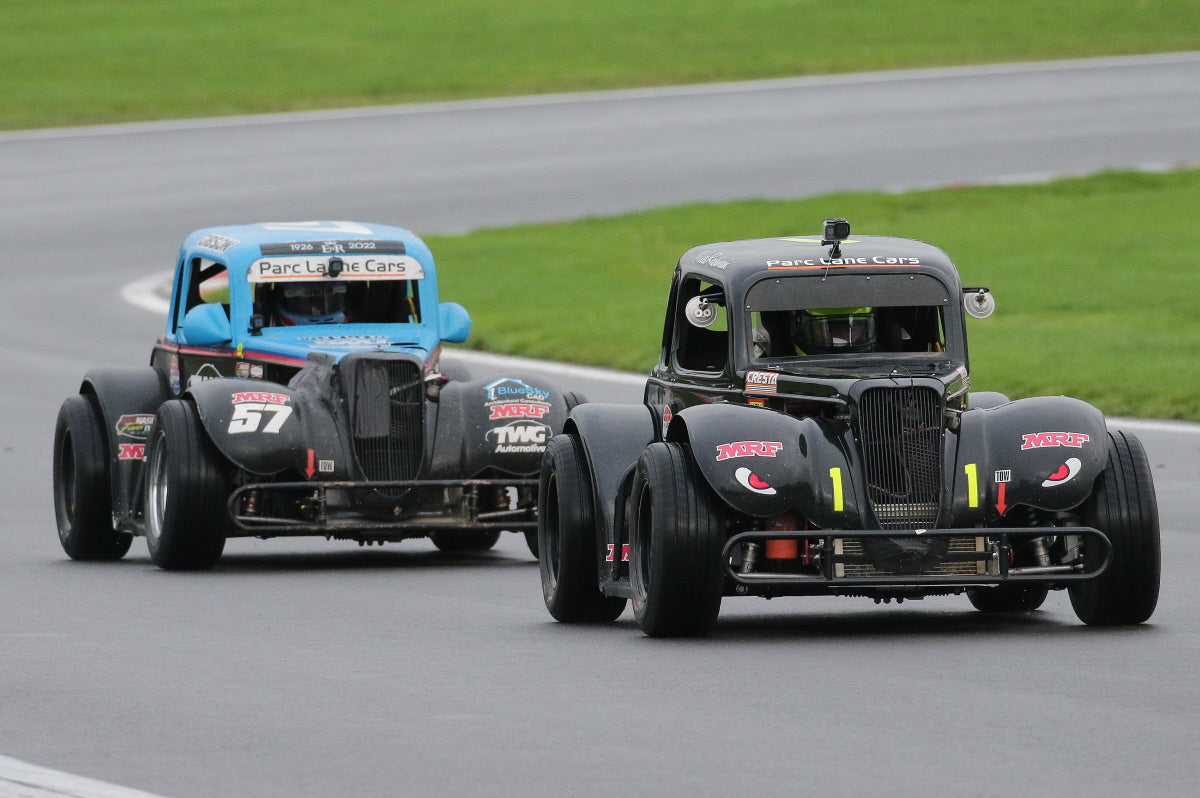Rudman Shades Gibson For Third Legends Cars Crown In Dramatic Rain-Lashed Brands Hatch Finale